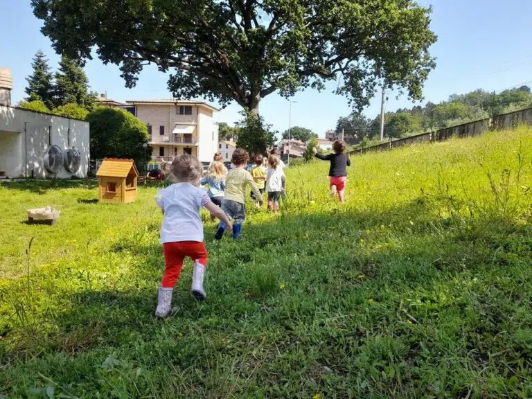 Nuove cucine ai nidi comunali Trenino rosso e Trenino blu