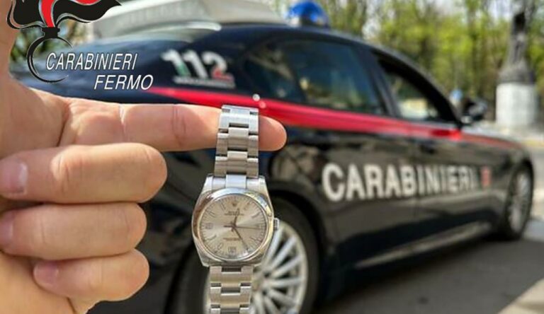 Compra un Rolex con un assegno falso: denunciato truffatore pregiudicato