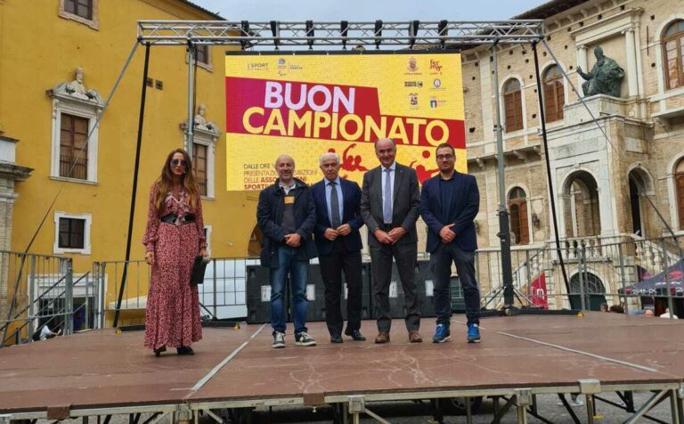 Successo per “Buon Campionato”: in Piazza del Popolo tante società e tanti campioni