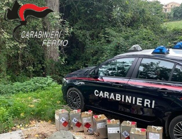 Sorpresi a disfarsi illecitamente di rifiuti tossici: denunciati due coniugi a Monte Urano